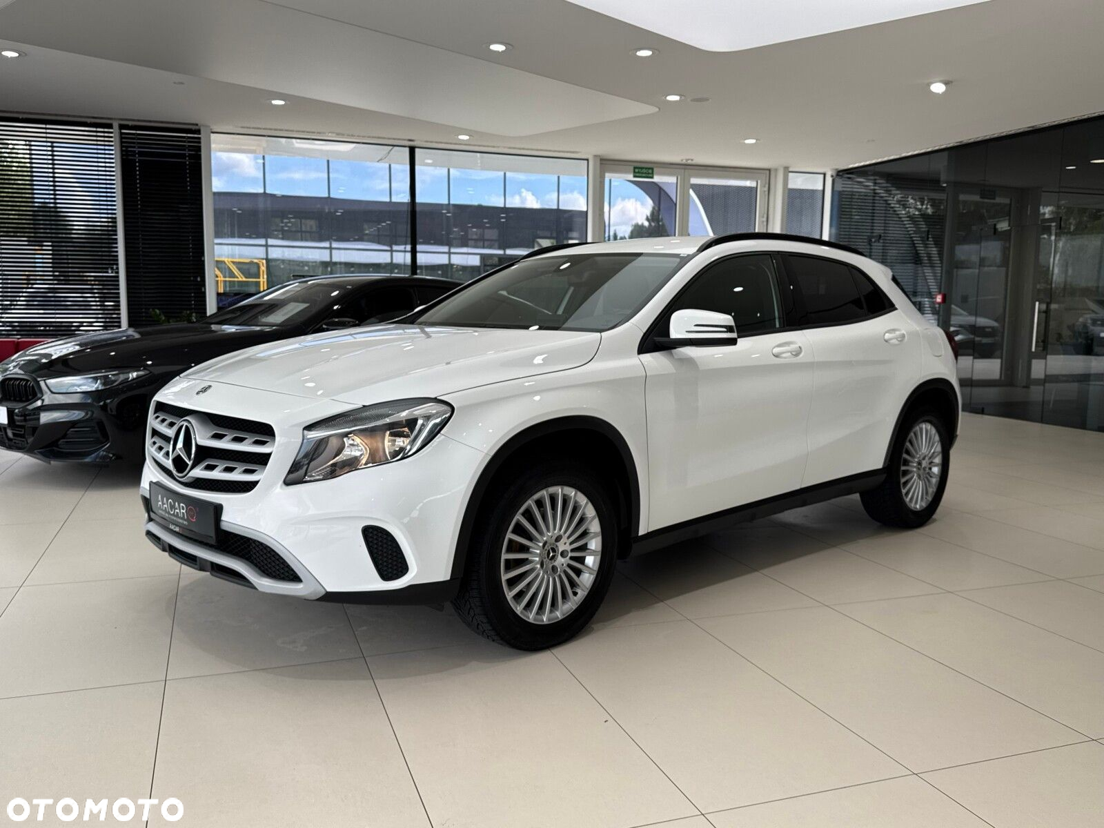 Mercedes-Benz GLA 200 d 7G-DCT - 2