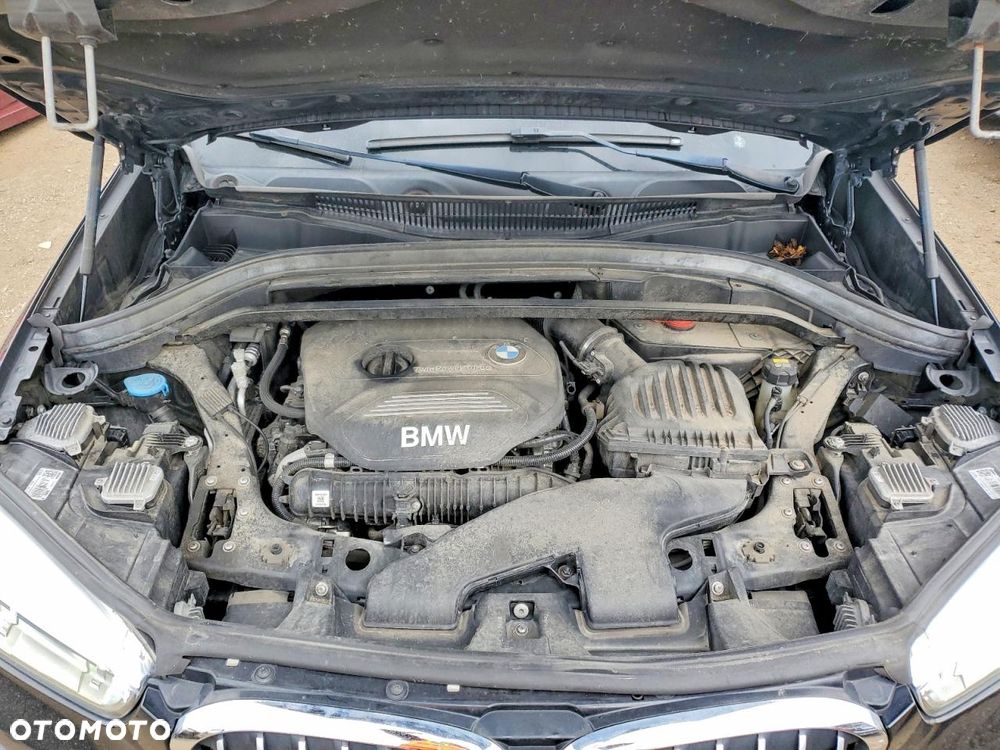 BMW X1 xDrive25i Sport Line - 10