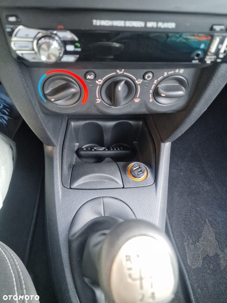 Renault Clio 1.2 Campus Authentique - 25