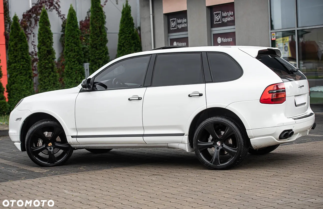 Porsche Cayenne S Tiptronic - 10