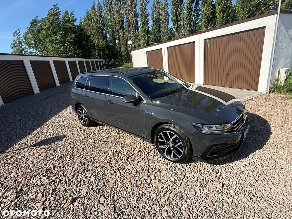Volkswagen Passat 1.4 TSI Plug-In-Hybrid GTE - 1