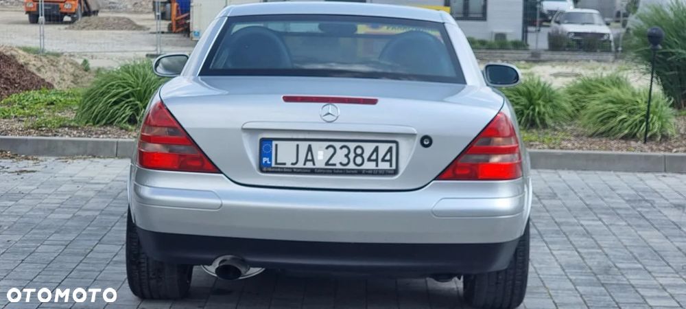 Mercedes-Benz SLK - 11