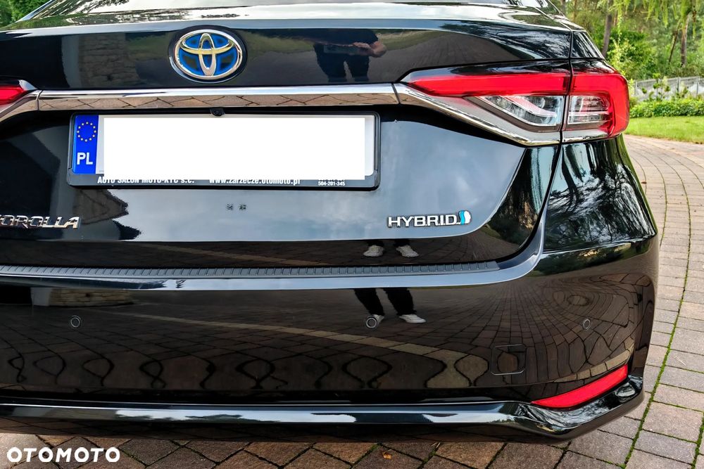 Toyota Corolla 1.8 Hybrid Comfort - 38