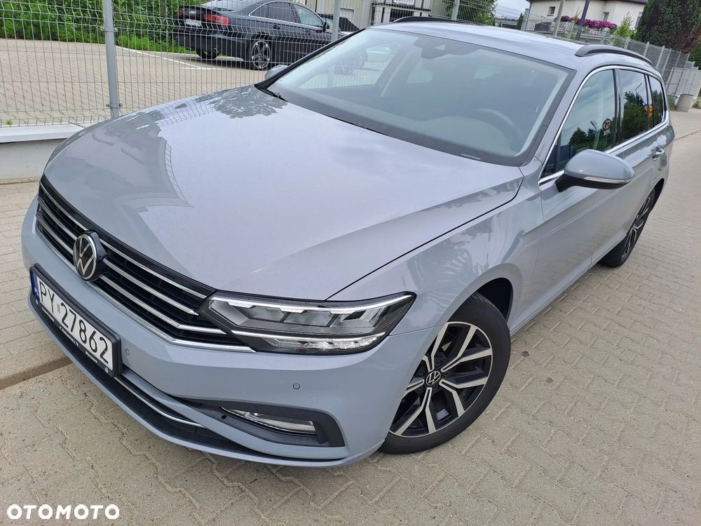 Volkswagen Passat 1.5 TSI EVO Business - 1