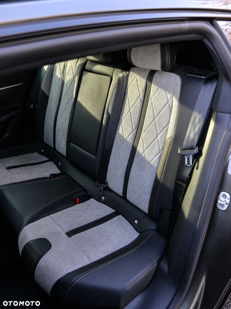 Peugeot 508 225 e-EAT8 GT - 25