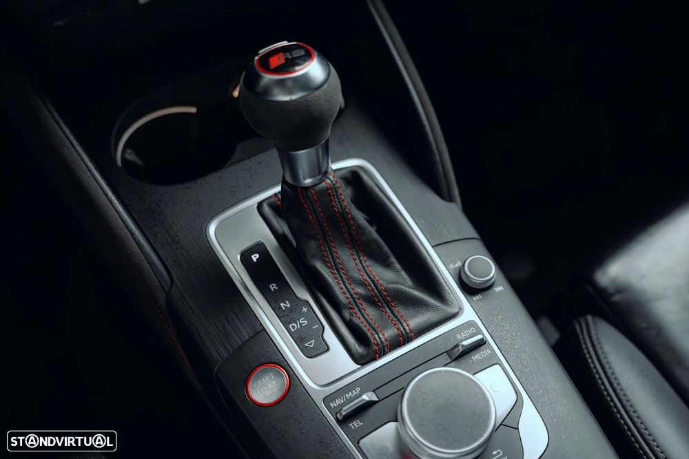 Audi RS3 Sportback 2.5 TFSI quattro S tronic - 35