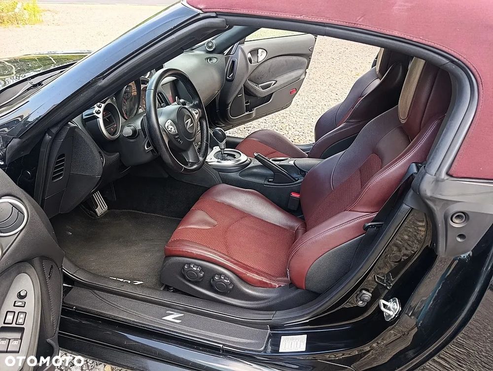Nissan 370 Z 3.7 V6 Platinum - 15