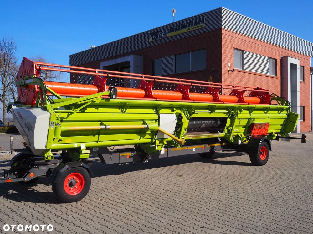 Claas Lexion 760TT + V930 - 12