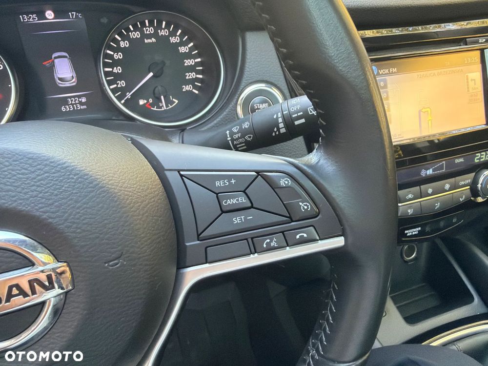 Nissan Qashqai 1.2 DIG-T N-Connecta - 19
