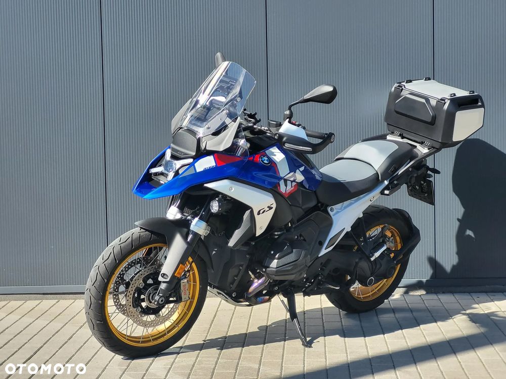 BMW R - 2