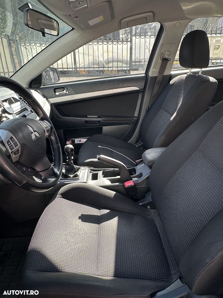 Mitsubishi Lancer 2.0 DI-D Inform - 7