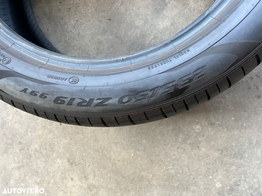 vând 2 anvelope 235/50/19 Pirelli de vară ca noi - 4