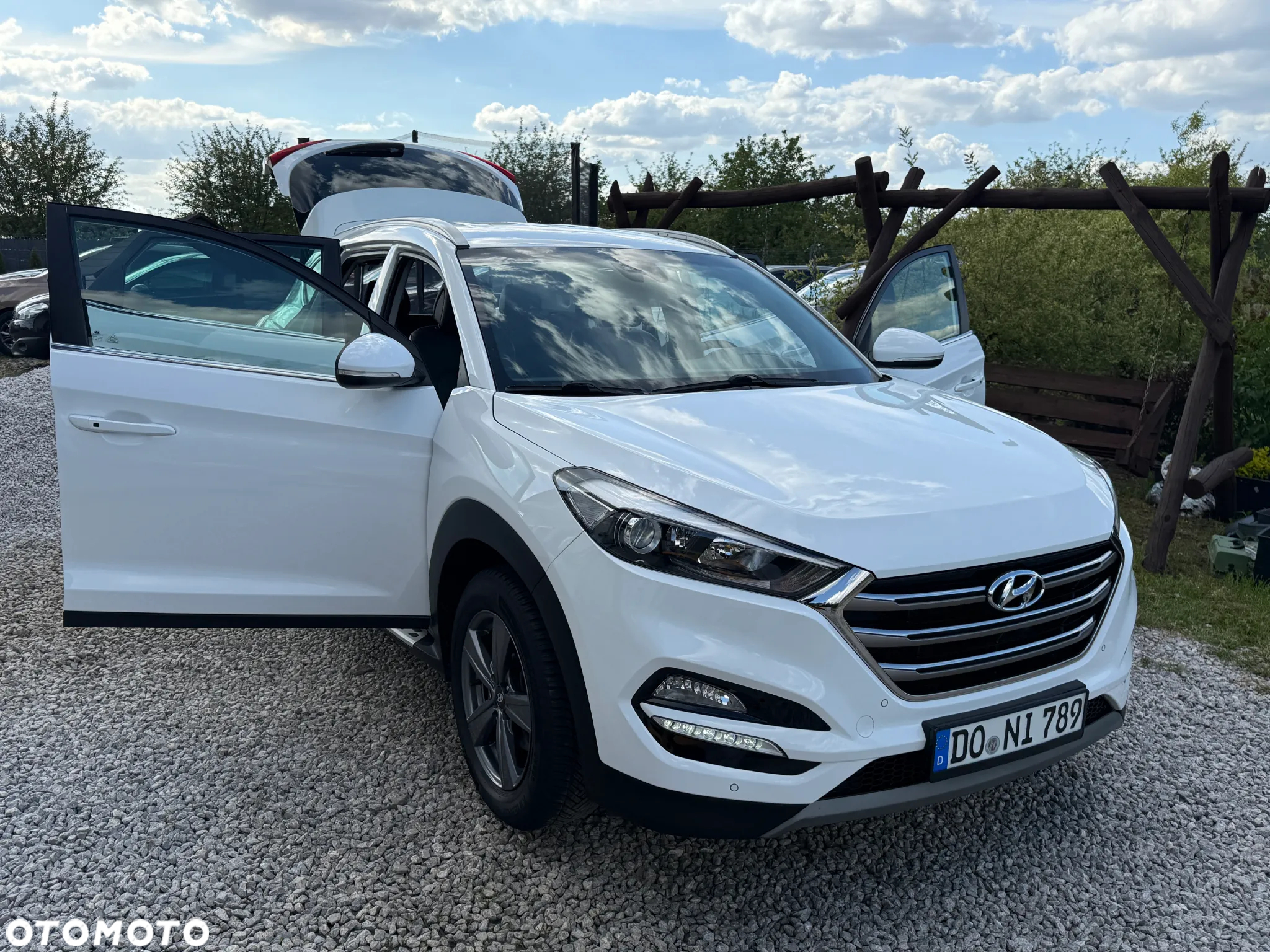 Hyundai Tucson blue 1.7 CRDi 2WD Style - 18