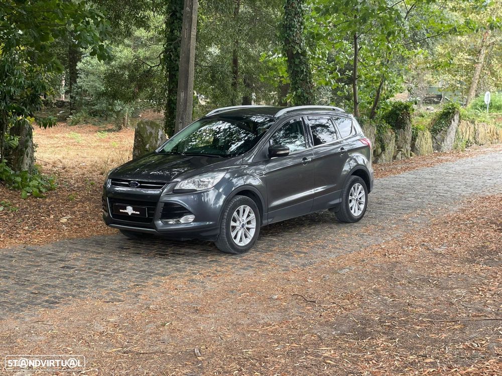 Ford Kuga 2.0 TDCi Titanium - 2