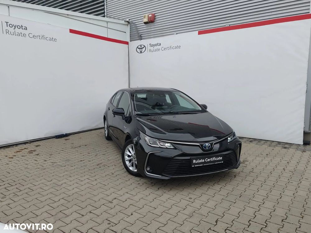 Toyota Corolla Sedan 1.8 HSD Dynamic