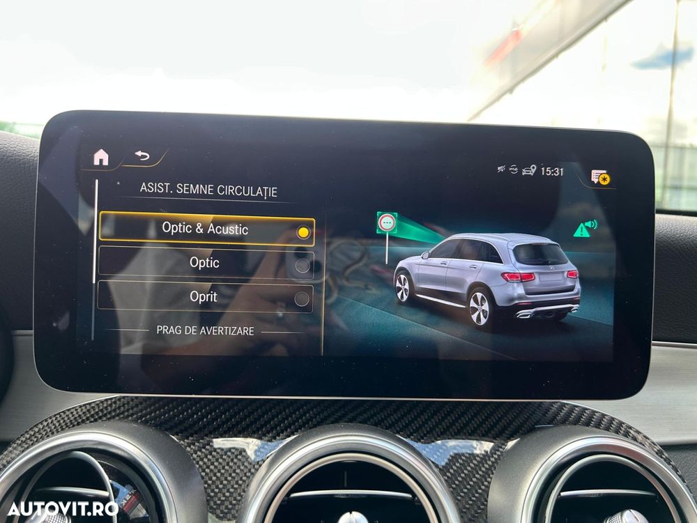 Mercedes-Benz GLC 300 e 4MATIC - 30