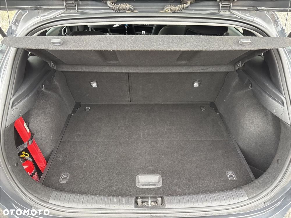 Kia Ceed 1.5 T-GDI M - 15