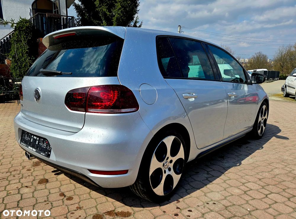 Volkswagen Golf 2.0 TDI DPF GTD - 10