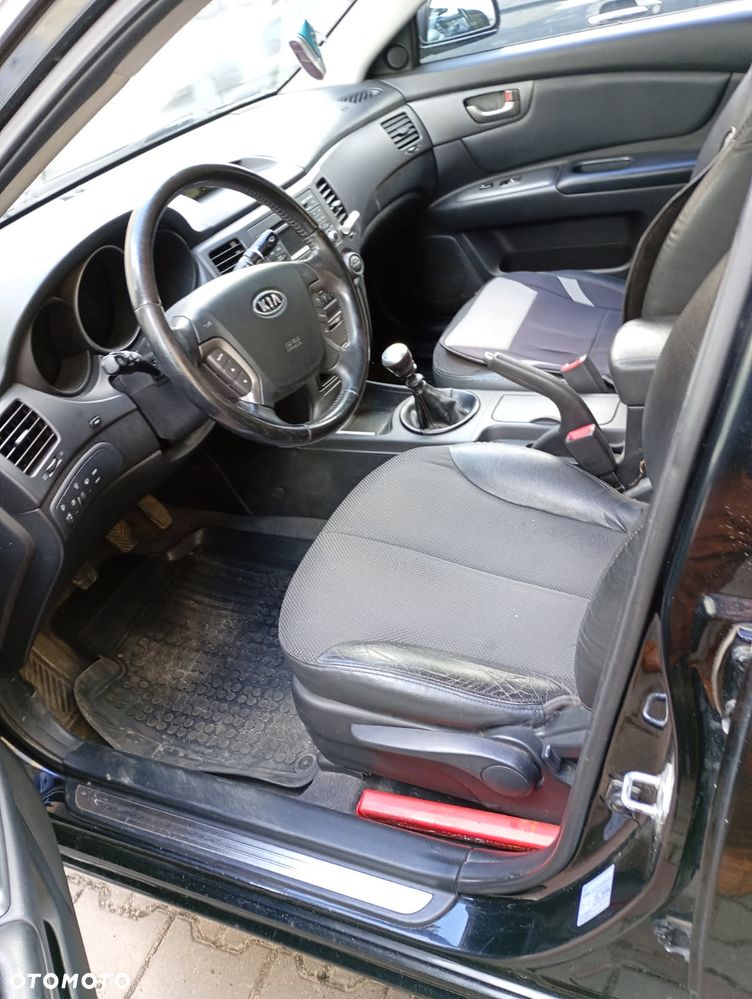 Kia Magentis 2.0 CRDi Silver - 6