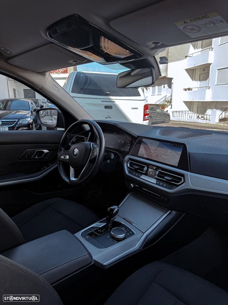 BMW 330 e Auto — fotografia 13