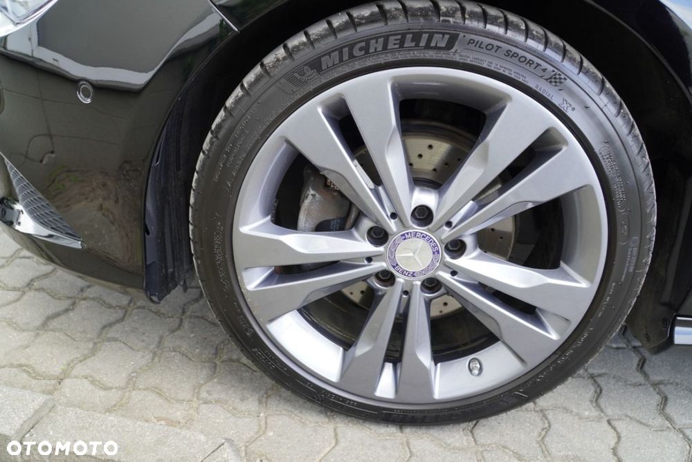 Mercedes-Benz CLA 200 UrbanStyle Edition - 25