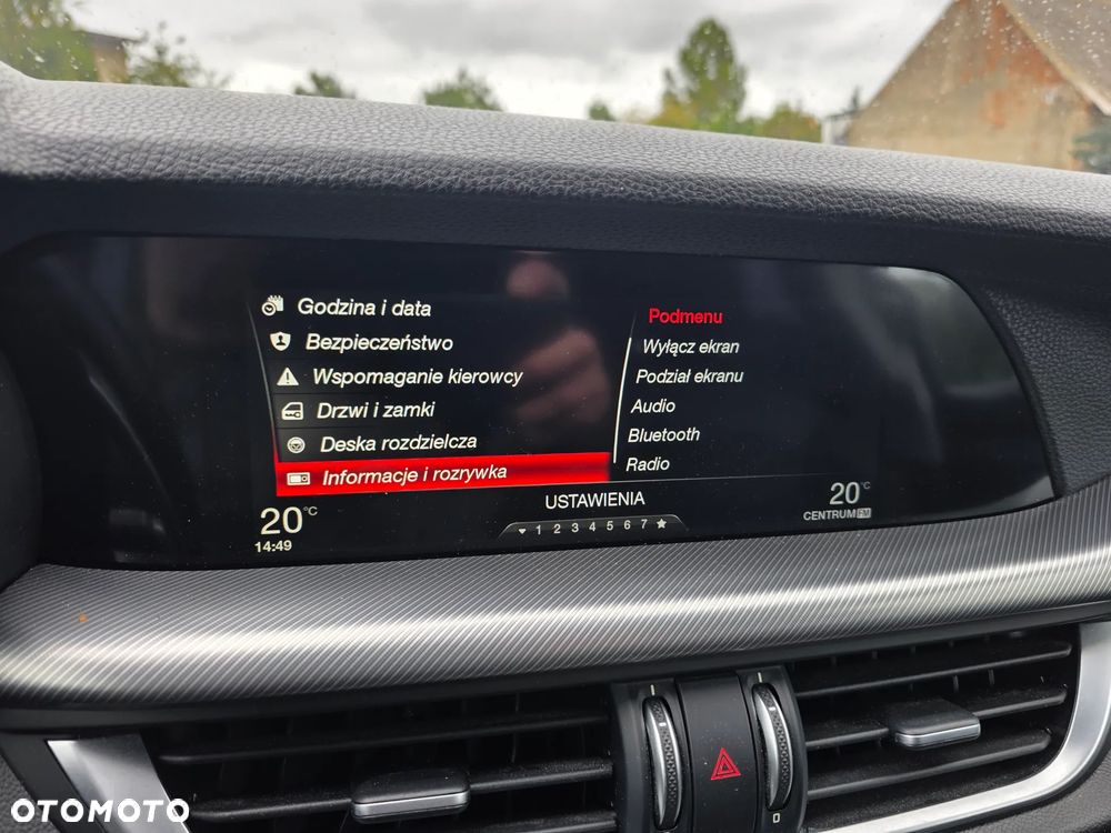 Alfa Romeo Stelvio - 22
