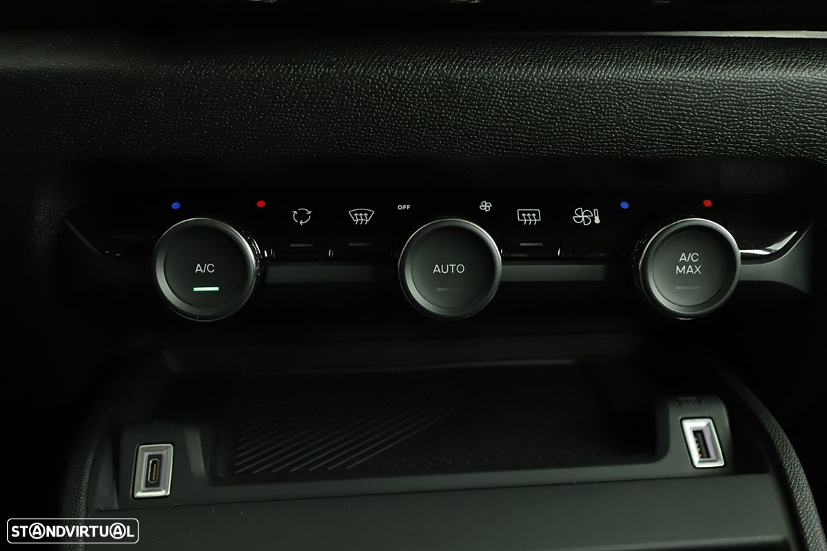 Citroën C4 1.2 PureTech Plus EAT8 - 14