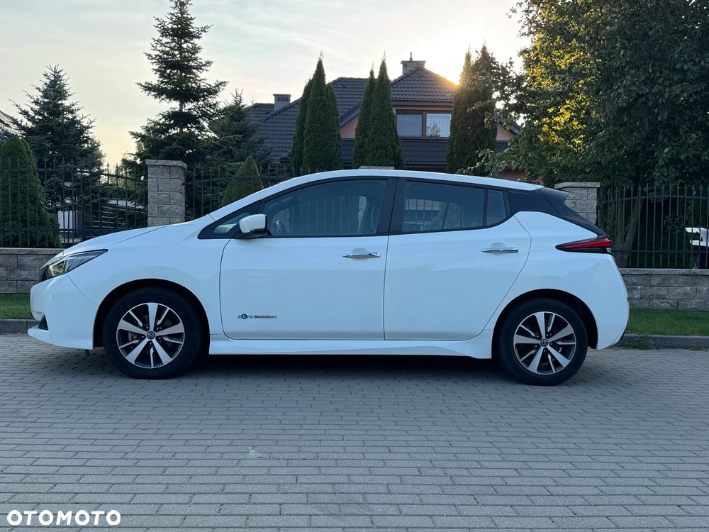 Nissan Leaf 40 kWh Acenta - 2