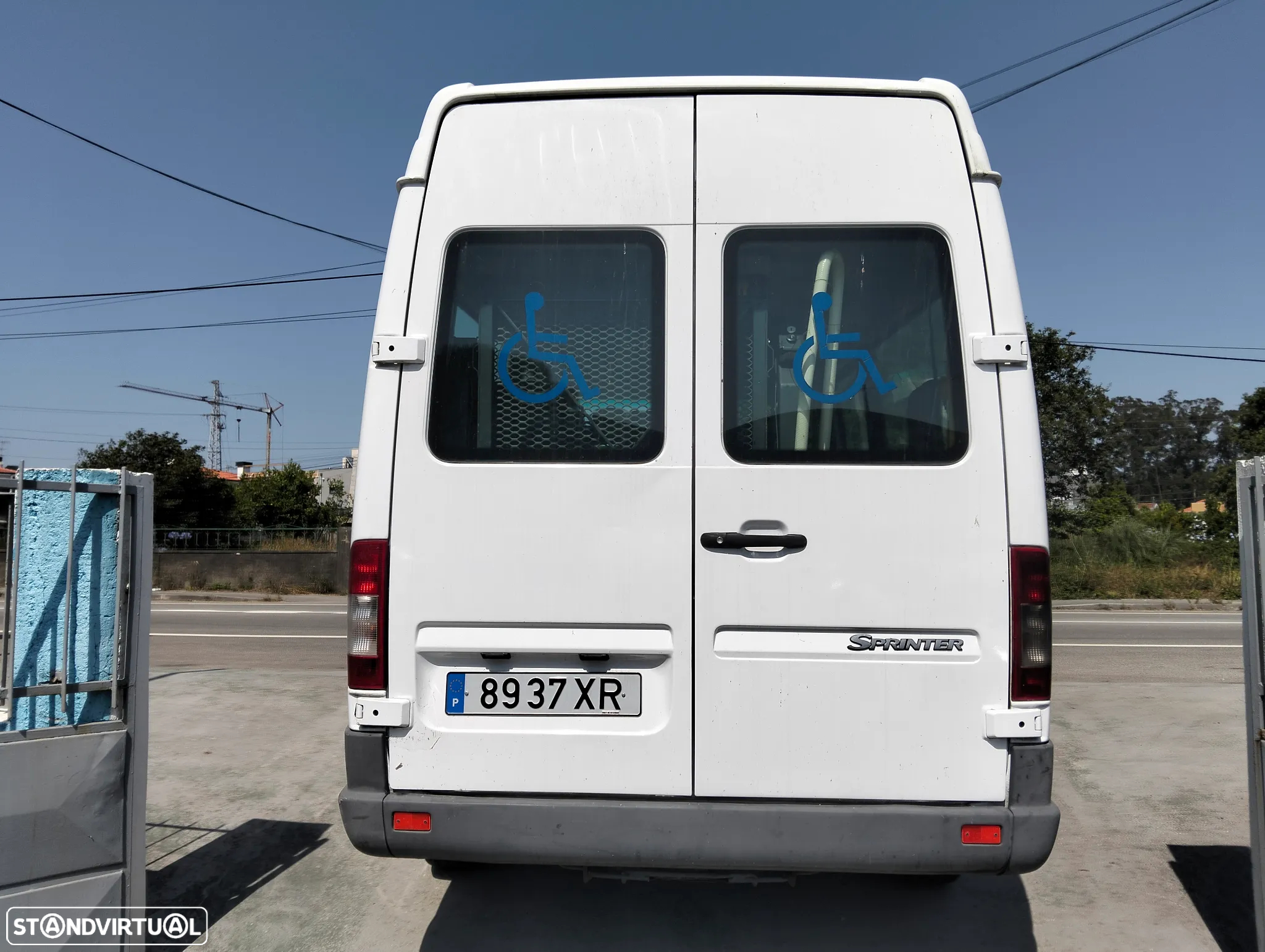 Mercedes Benz 313 cdi - 12