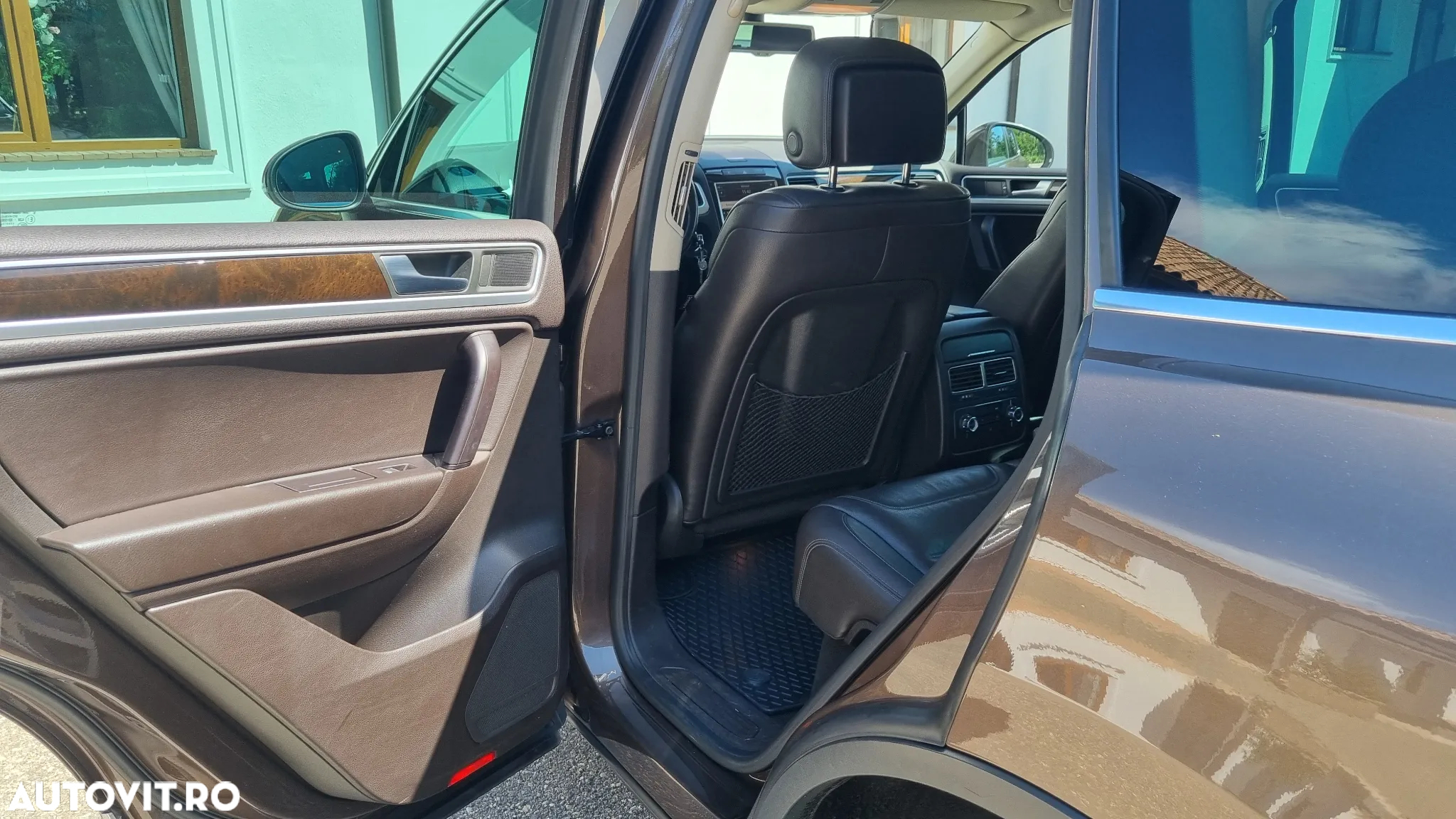 Volkswagen Touareg 3.0 V6 TDI BMT - 8
