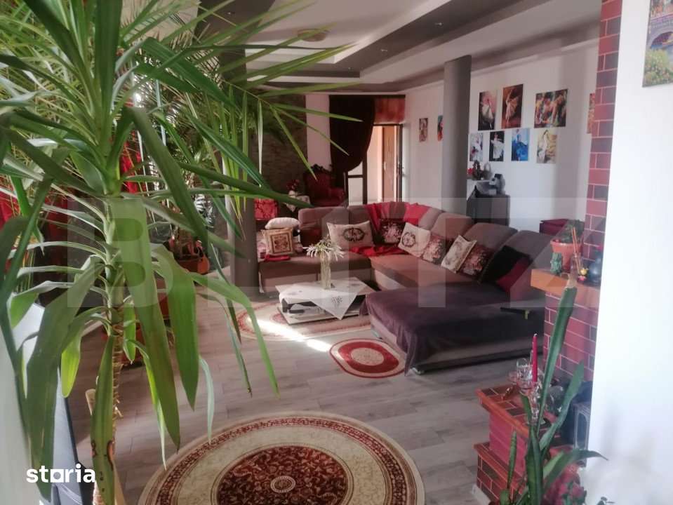 Casa cu arhitectura deosebita, iaz, panouri solare, 370mp, zona Adanca - Imagine principală: 5/8