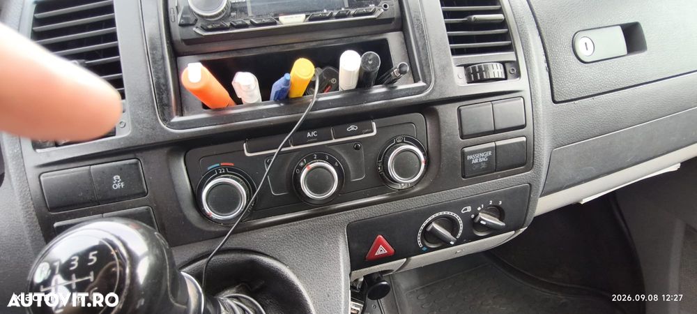 Volkswagen T5 - 4