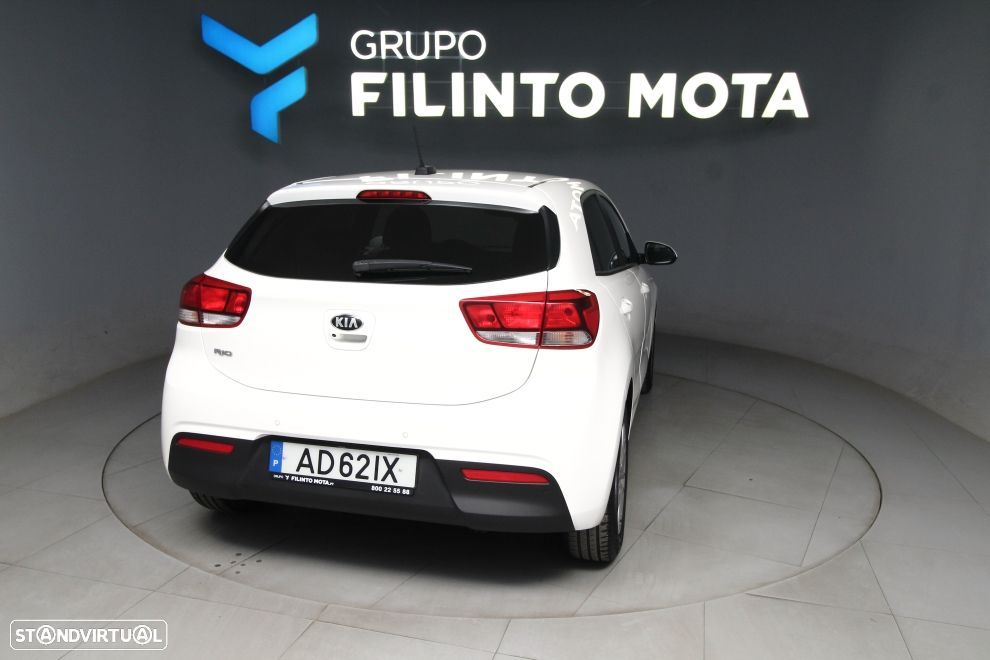 Kia Rio 1.2 CVVT Urban - 3