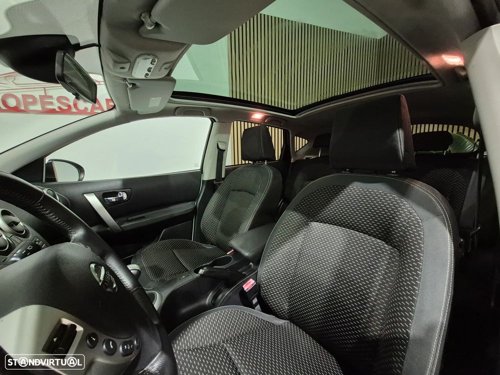 Nissan Qashqai 1.6 Tekna Premium 17 - 14