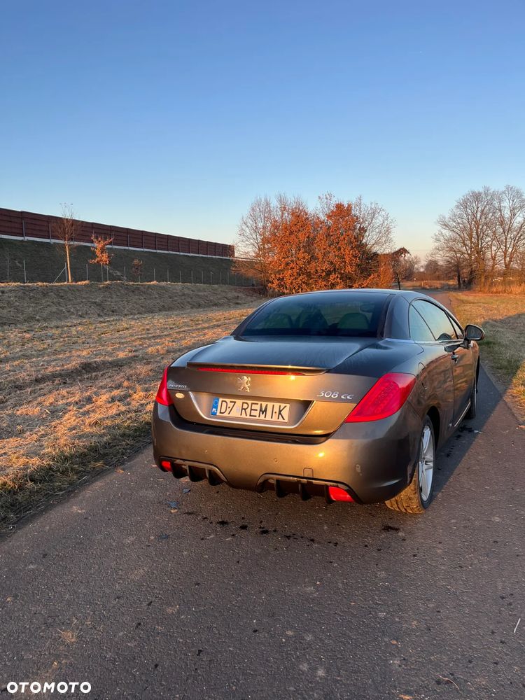 Peugeot 308 2.0 HDi Premium - 4