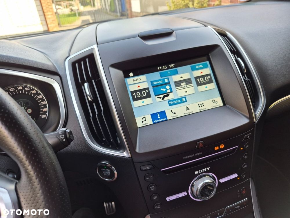 Ford S-Max - 15