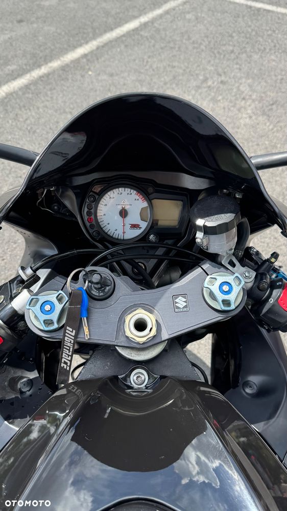 Suzuki GSX-R - 8