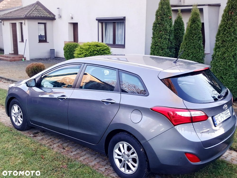 Hyundai i30 1.6 CRDi Trend - 13