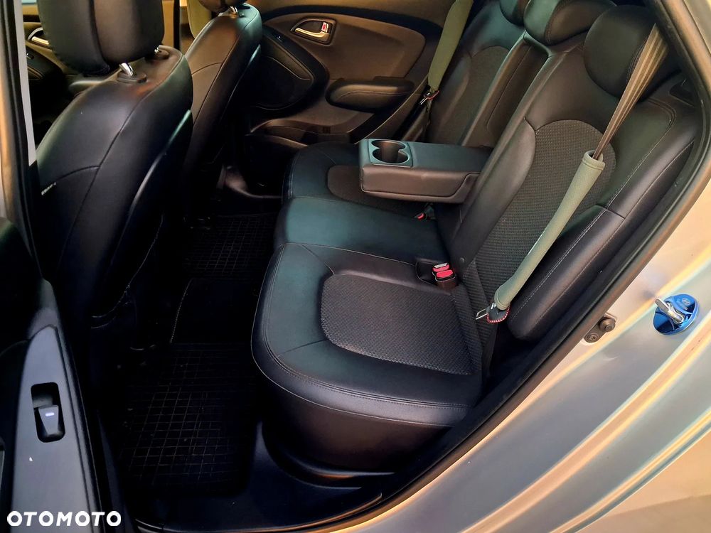 Hyundai ix35 1.6 GDI Premium 2WD - 21