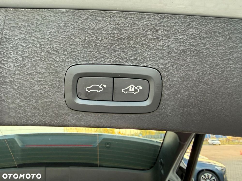 Volvo XC 40 - 34