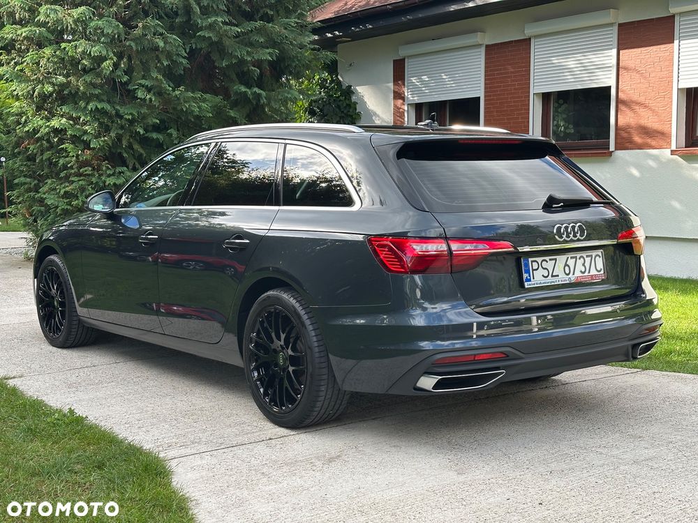 Audi A4 Avant 30 TDI S tronic - 9