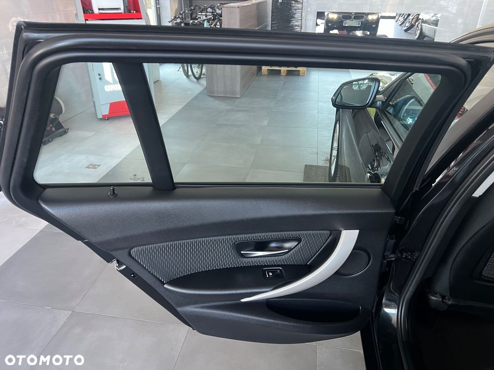 BMW Seria 3 316d Edition Luxury Line Purity - 19