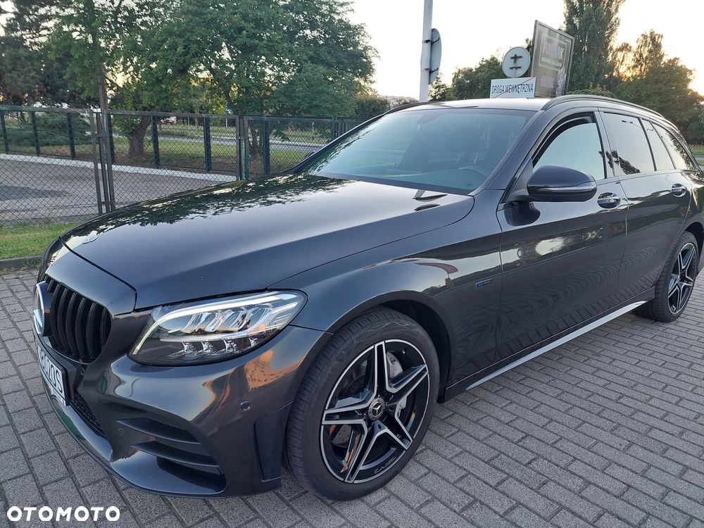Mercedes-Benz Klasa C 300 e 9G-TRONIC AMG Line - 17