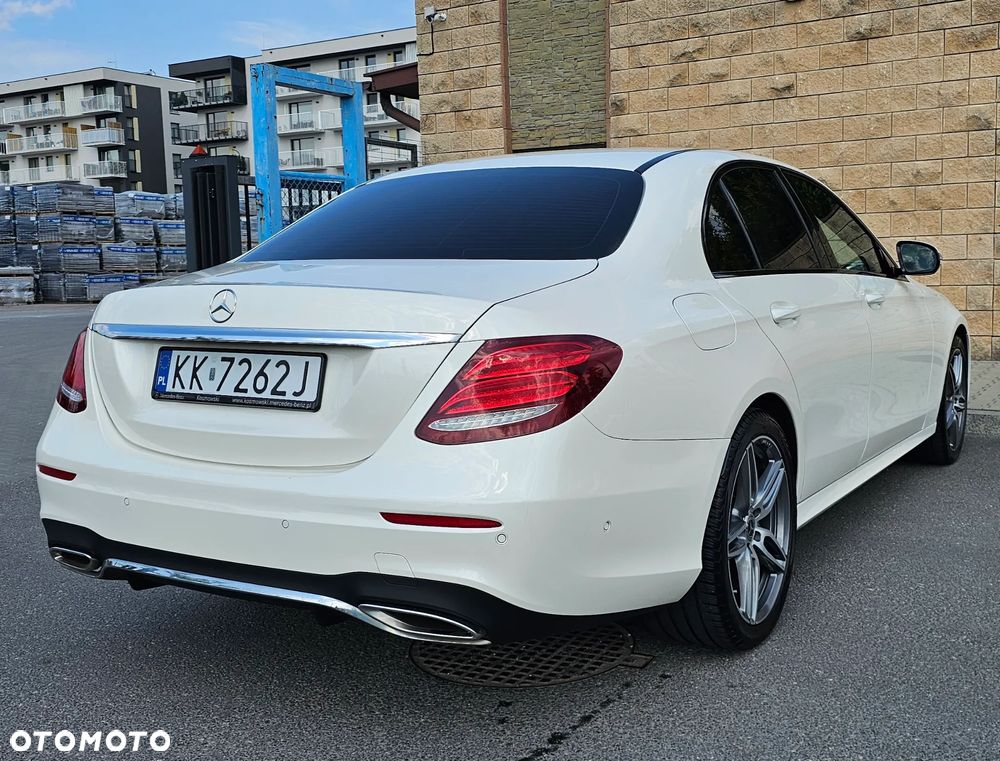 Mercedes-Benz Klasa E 200 9G-TRONIC AMG Line - 5