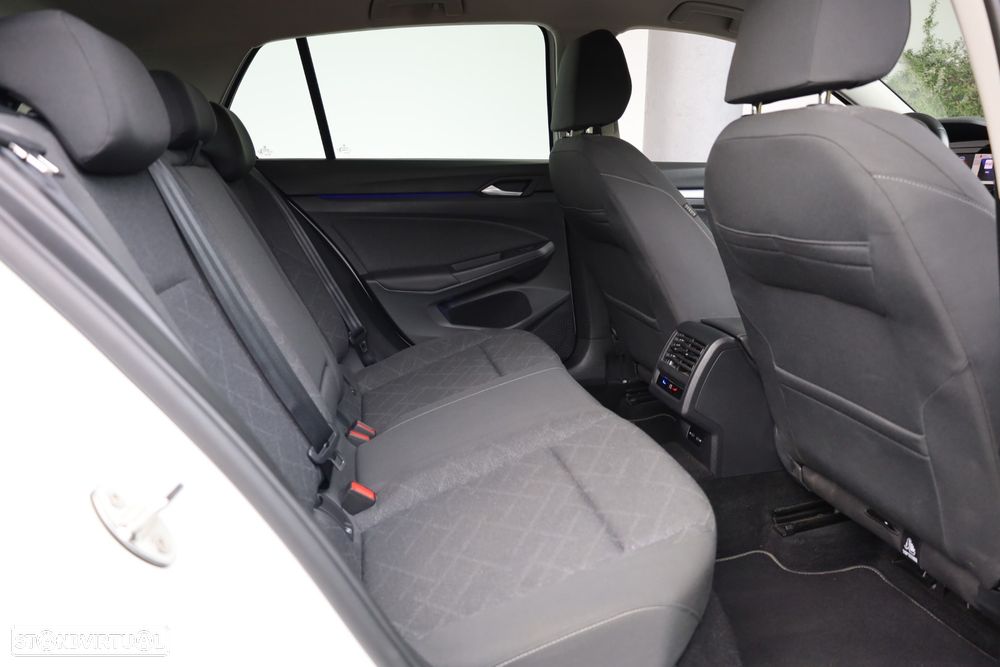 VW Golf 1.0 TSI Life - 56