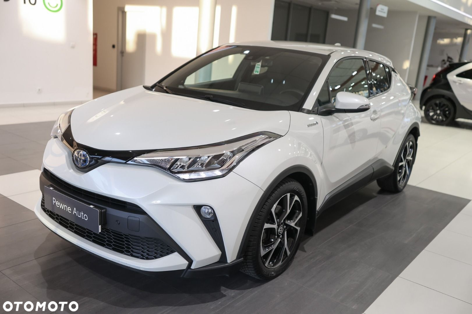 Toyota C-HR - 13