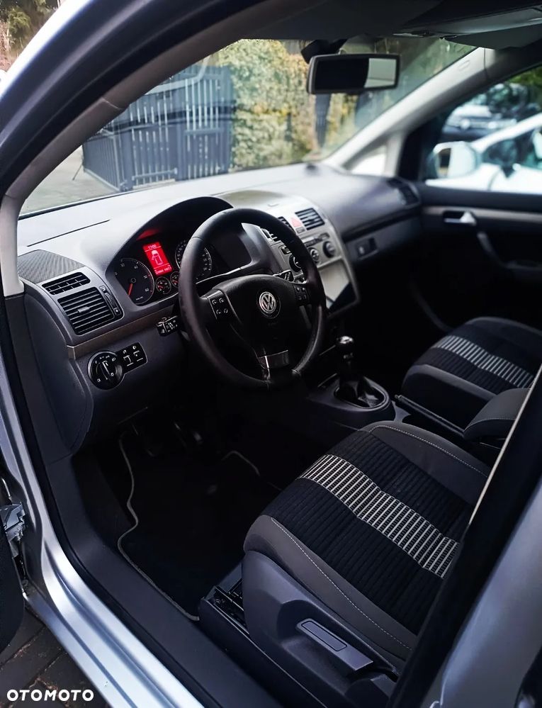 Volkswagen Touran 1.9 TDI - 10