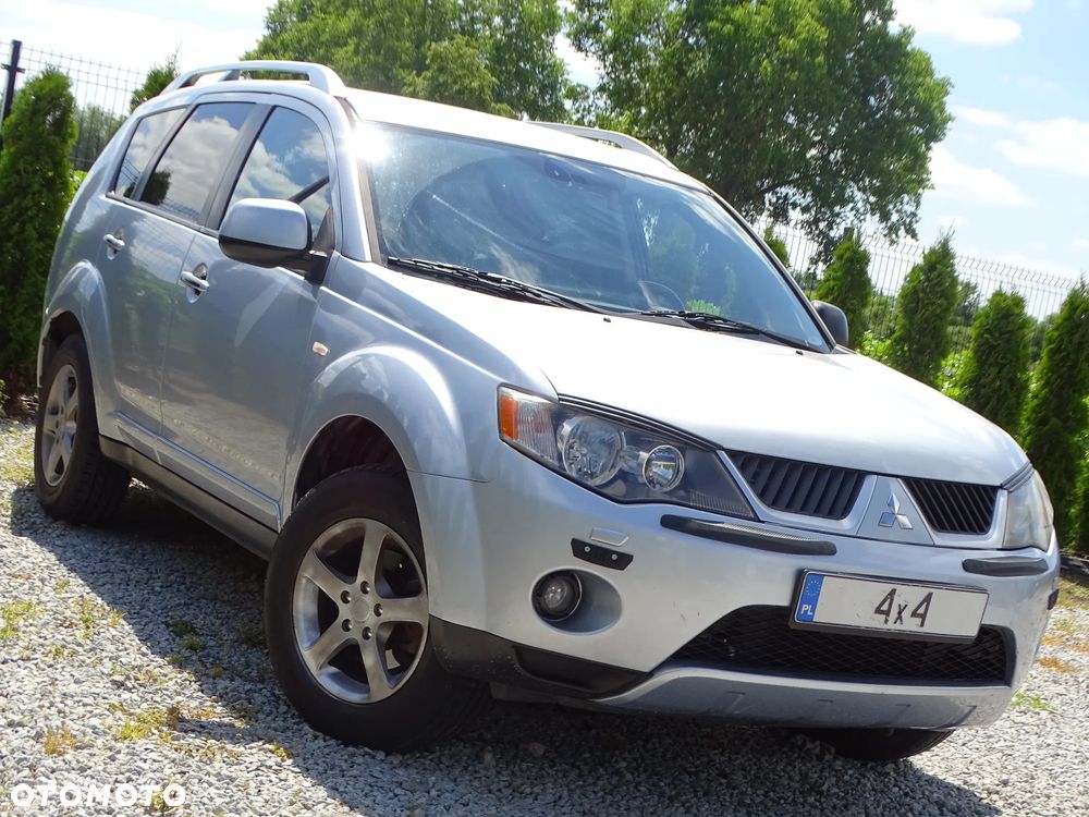 Mitsubishi Outlander 2.0 DID Instyle - 21