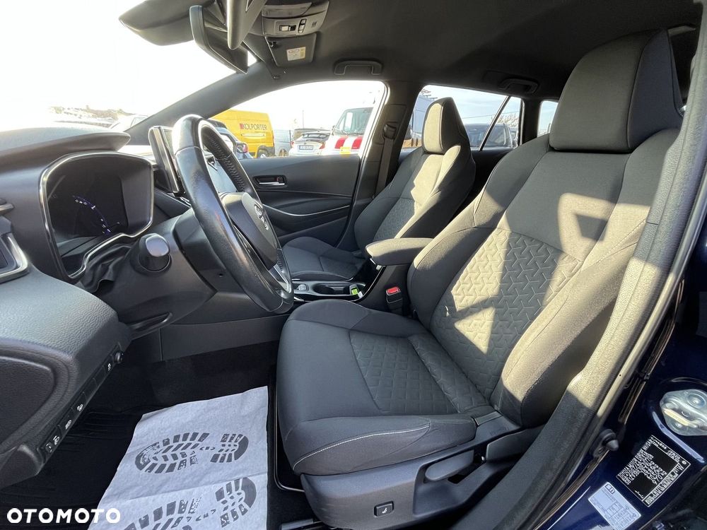 Toyota Corolla 1.8 Hybrid Comfort - 27