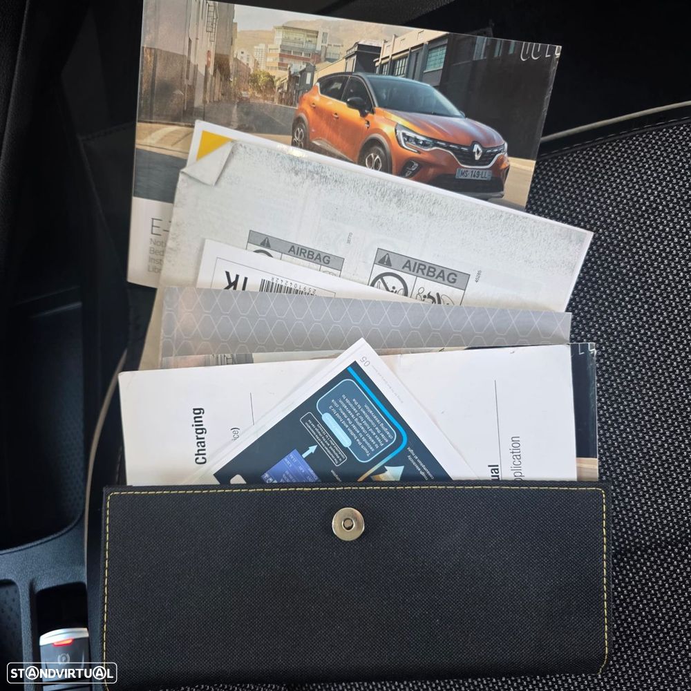 Renault Captur 1.6 E-Tech Plug-In Exclusive - 38